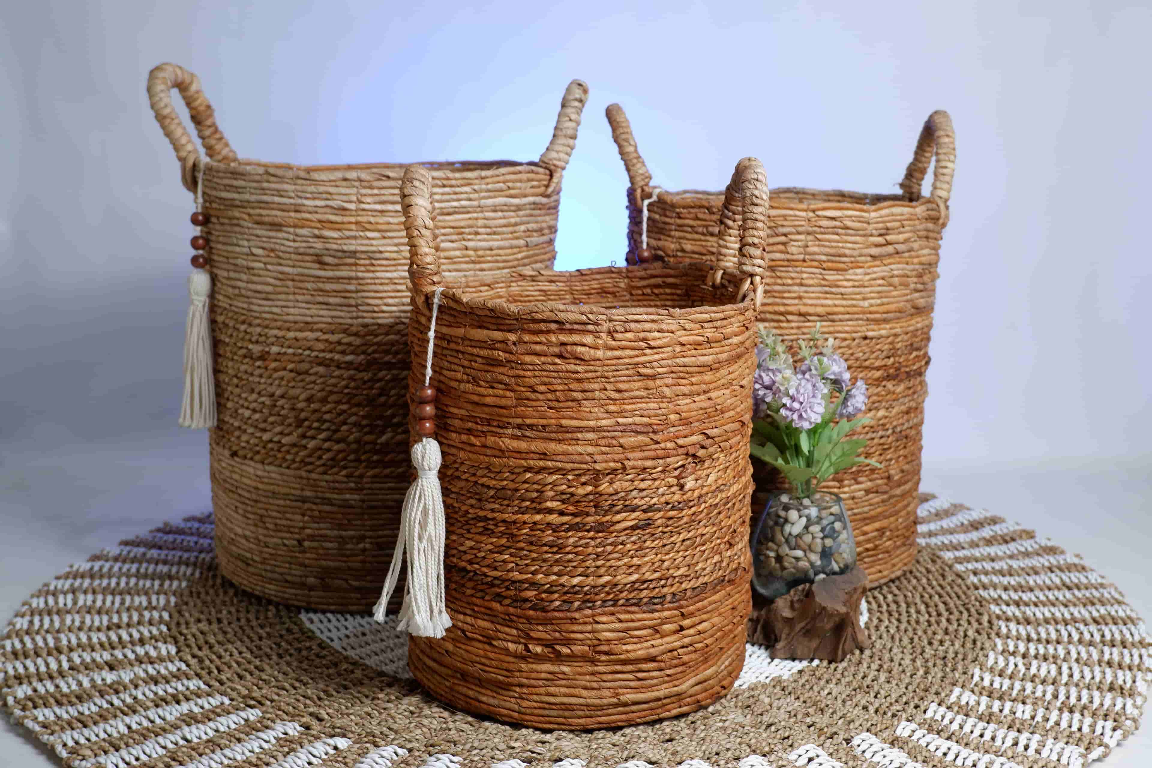 Tassel baskets